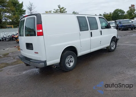 2017 GMC Savana 2500 Work Van z USA, uszkodzony, nr VIN 1GTW7AFF8H1906121